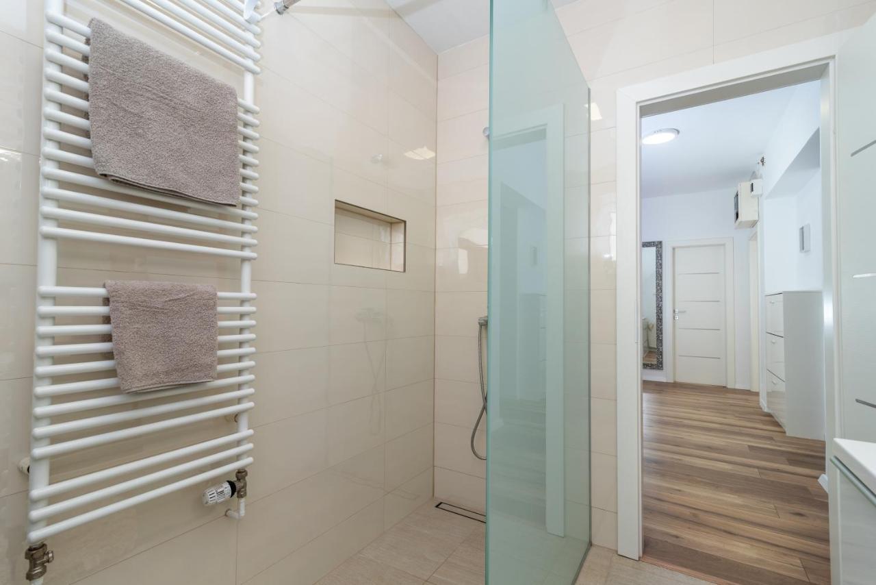 Apartman Tragos Trogir Eksteriør billede
