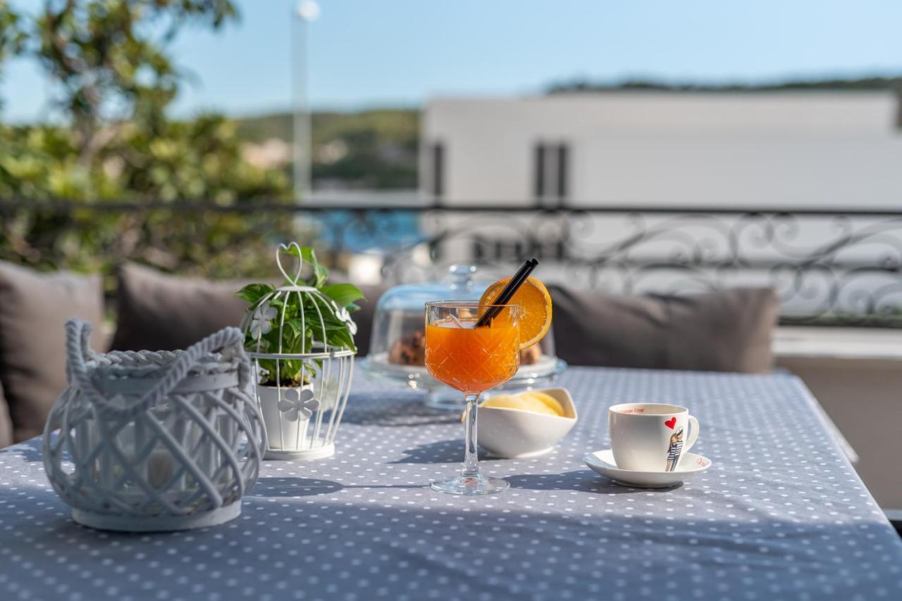 Apartman Tragos Trogir Eksteriør billede