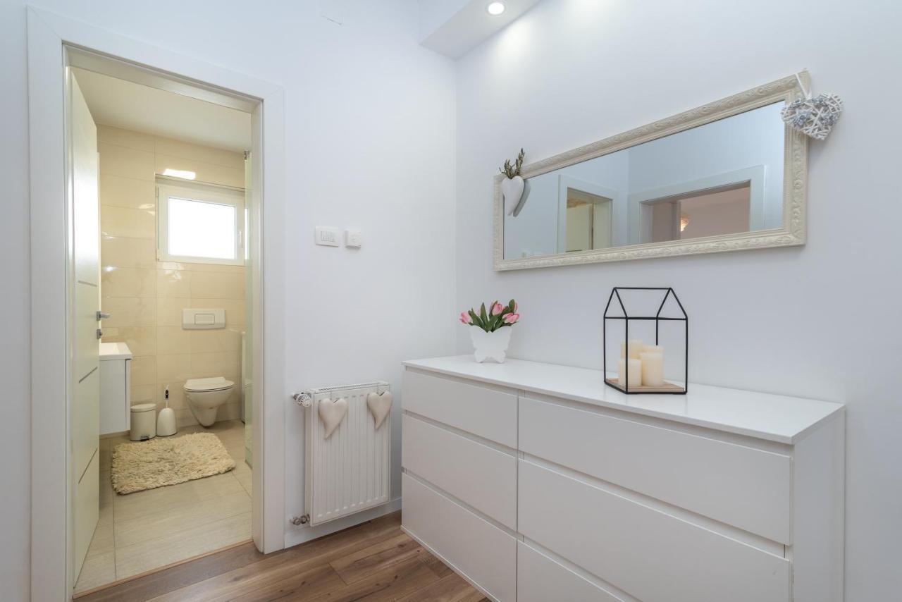 Apartman Tragos Trogir Eksteriør billede