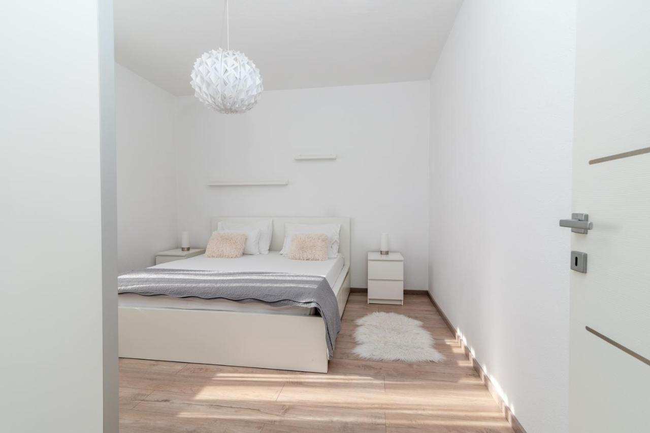 Apartman Tragos Trogir Eksteriør billede